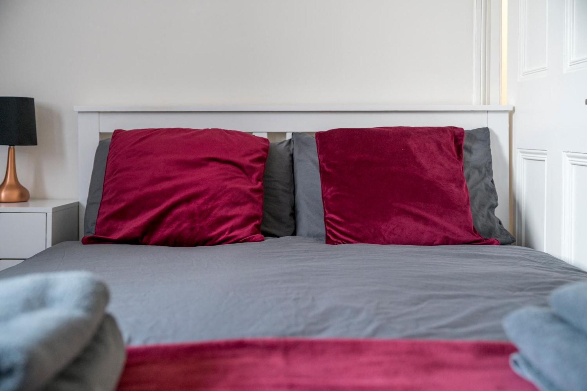 Cozy & Comfy Woodgreen Station Apartment 2Br 2Mins To Metro 20Mins To Central London London