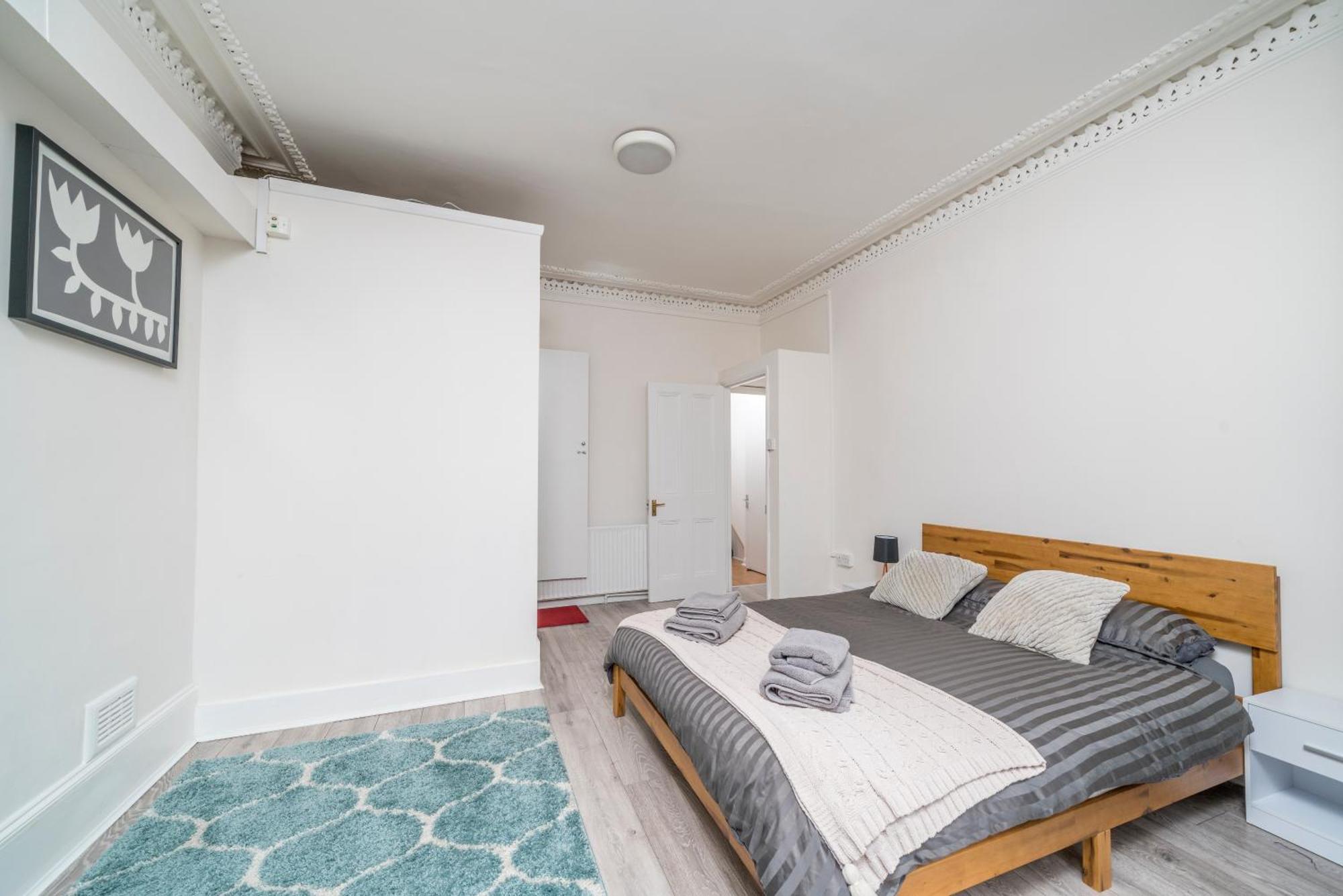 Cozy & Comfy Woodgreen Station Apartment 2Br 2Mins To Metro 20Mins To Central London * London